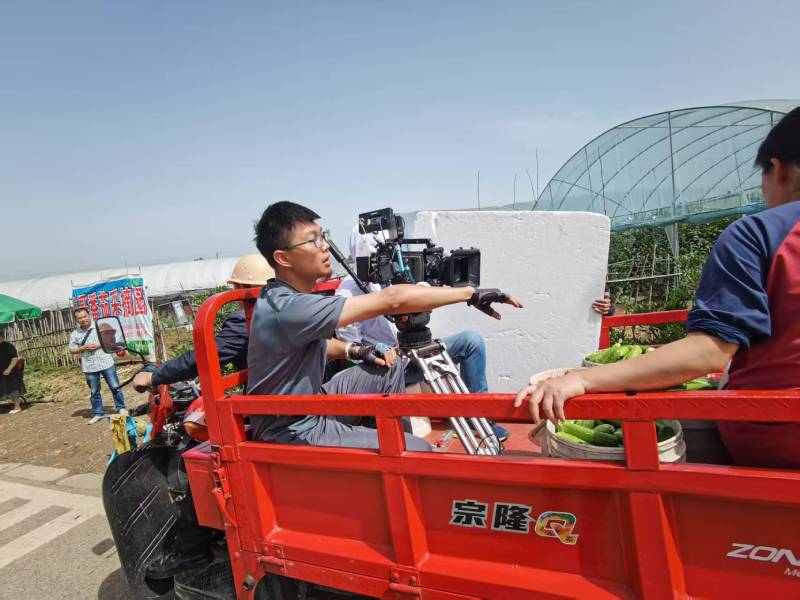 电商爆款背后的推手：固镇县产品视频拍摄公司精准捕捉卖点痛点